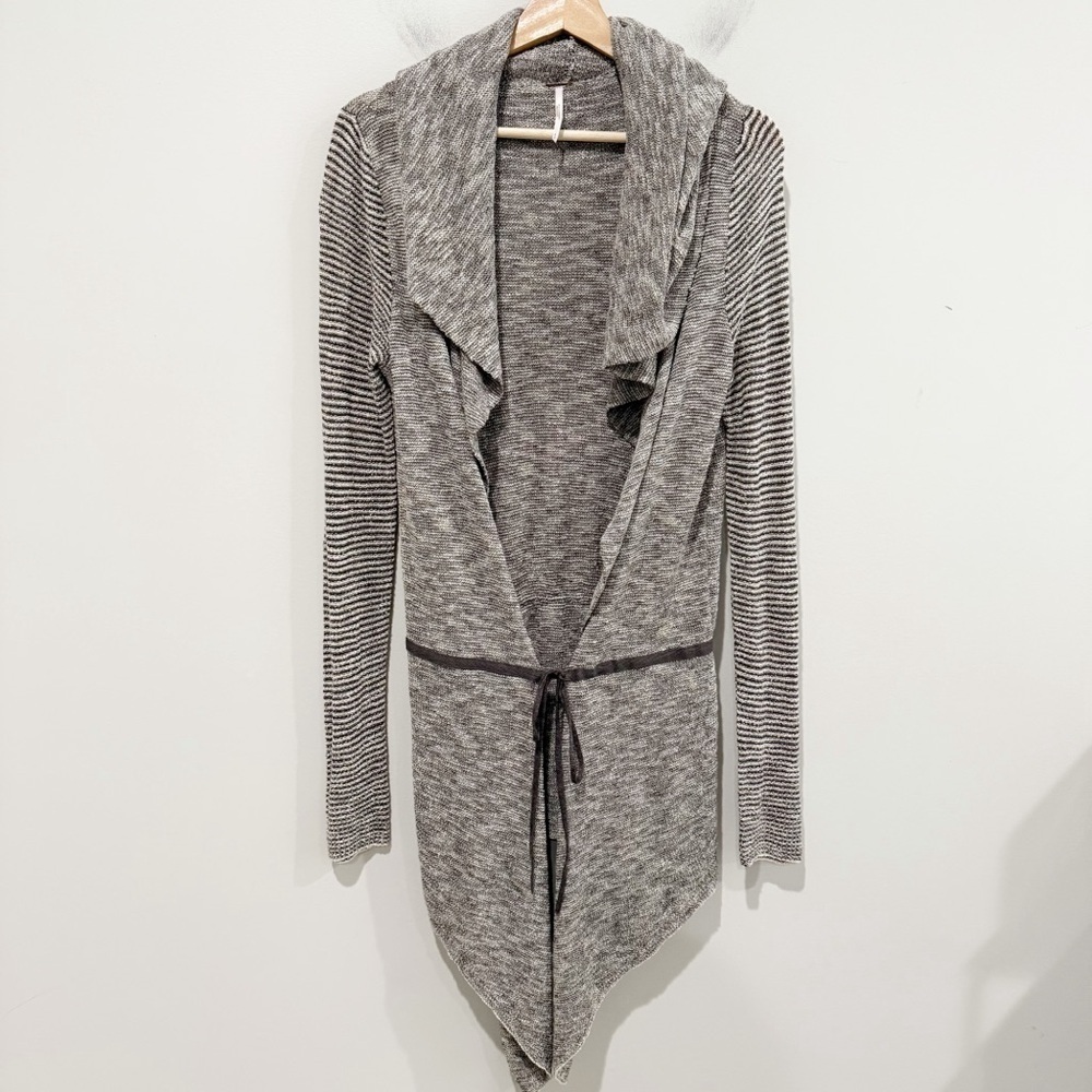 FREE PEOPLE For Keeps Cardigan Sweater Hood Asymmetrical Tie Layering Size Small - Picture 3 of 10